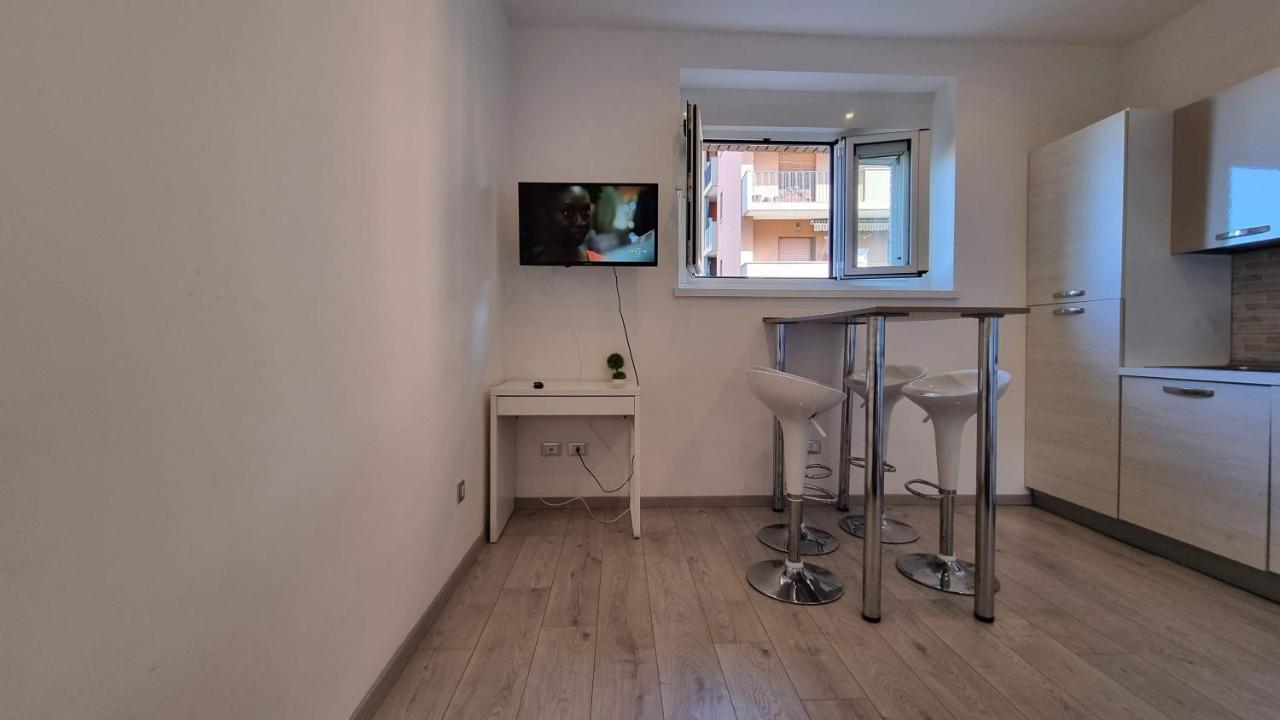 Crispi 85 - Air Conditioner - Teatro Rossetti Apartment Triest Exterior foto
